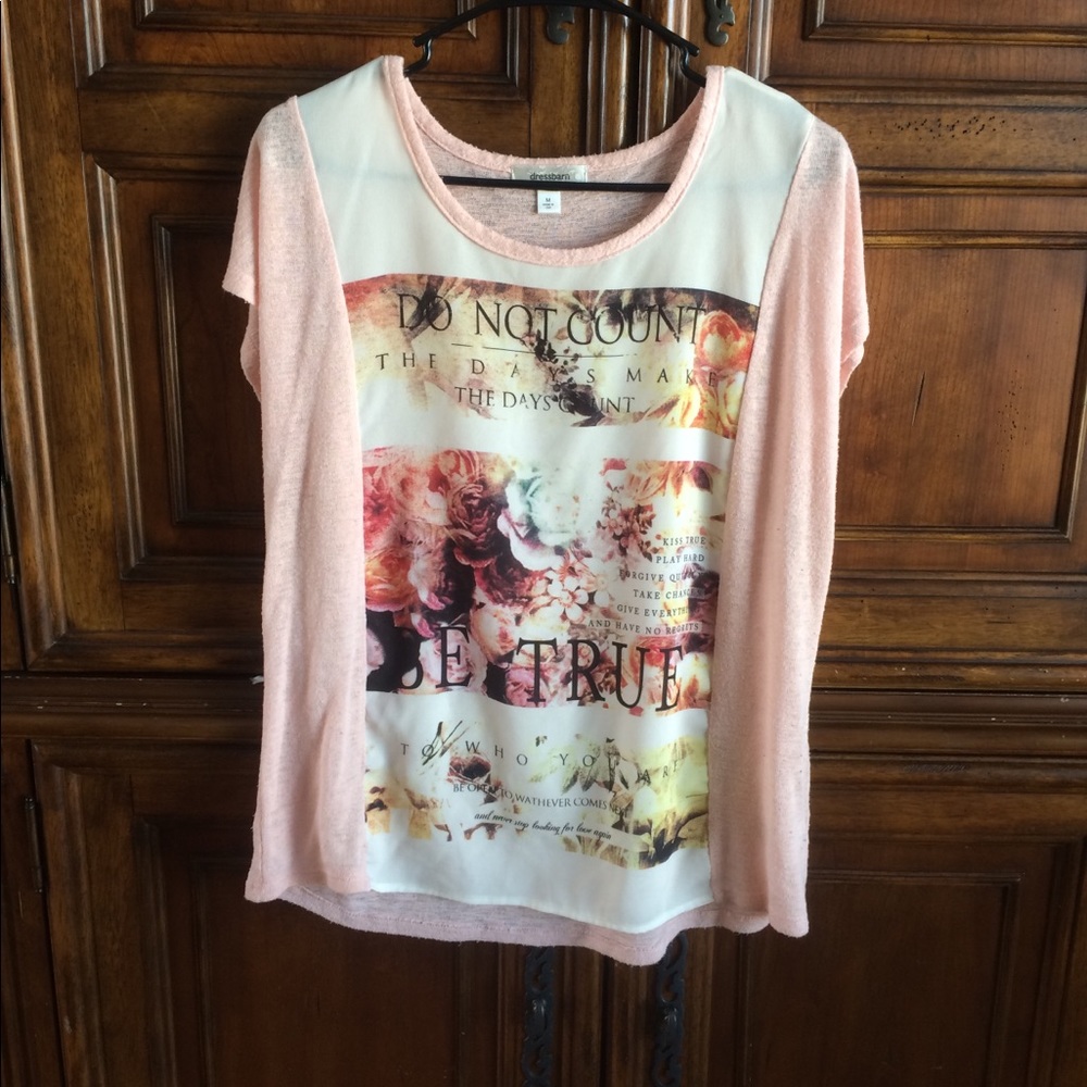 Dress barn spring flowy top over leggings M Paris